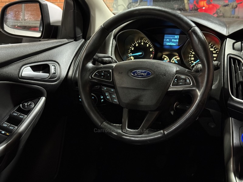 FOCUS 1.6 SE 16V FLEX 4P MANUAL - 2016 - BENTO GONçALVES