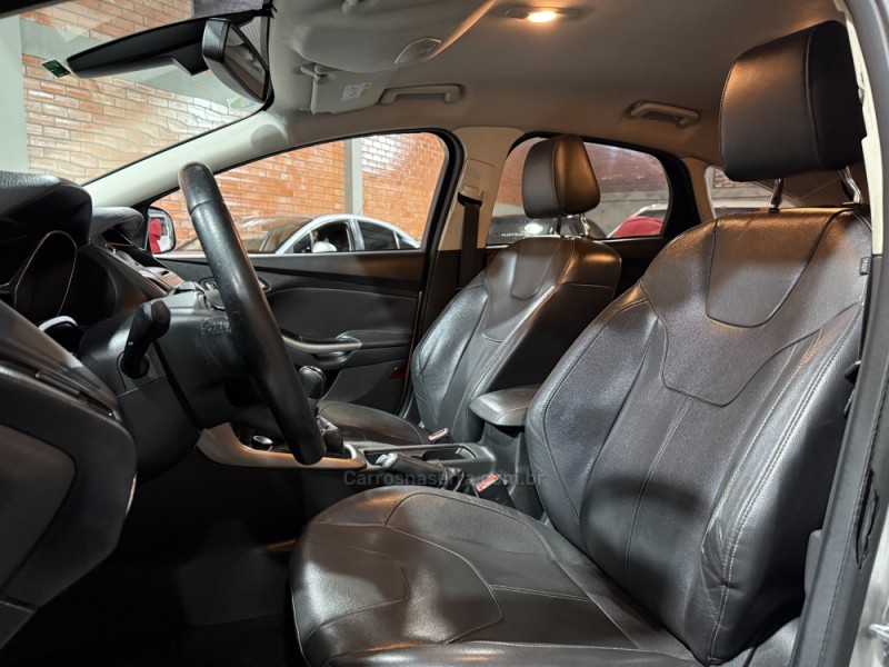 FOCUS 1.6 SE 16V FLEX 4P MANUAL - 2016 - BENTO GONçALVES