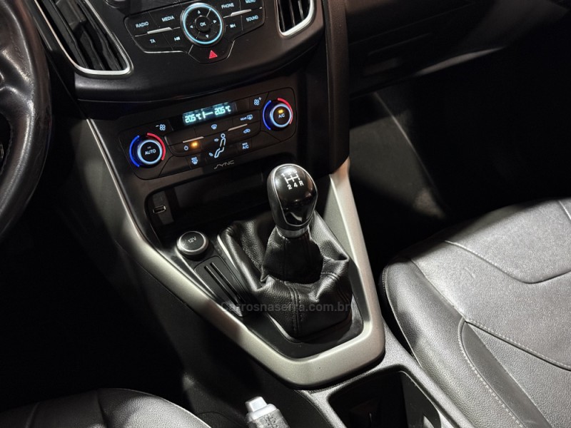 FOCUS 1.6 SE 16V FLEX 4P MANUAL - 2016 - BENTO GONçALVES