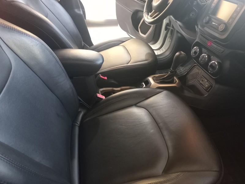 RENEGADE 1.8 16V FLEX 4P AUTOMÁTICO - 2016 - BENTO GONçALVES