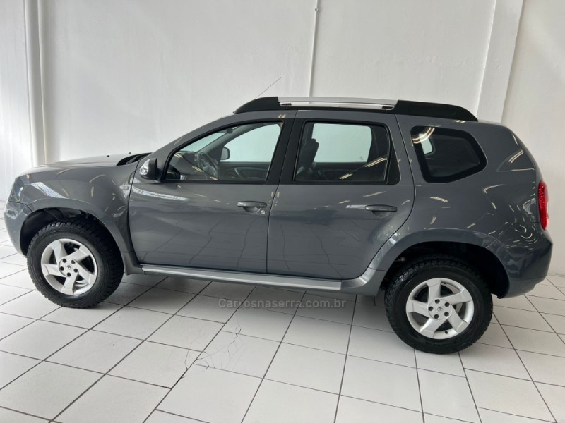 DUSTER 1.6 DYNAMIQUE 4X2 16V FLEX 4P MANUAL - 2014 - BENTO GONçALVES