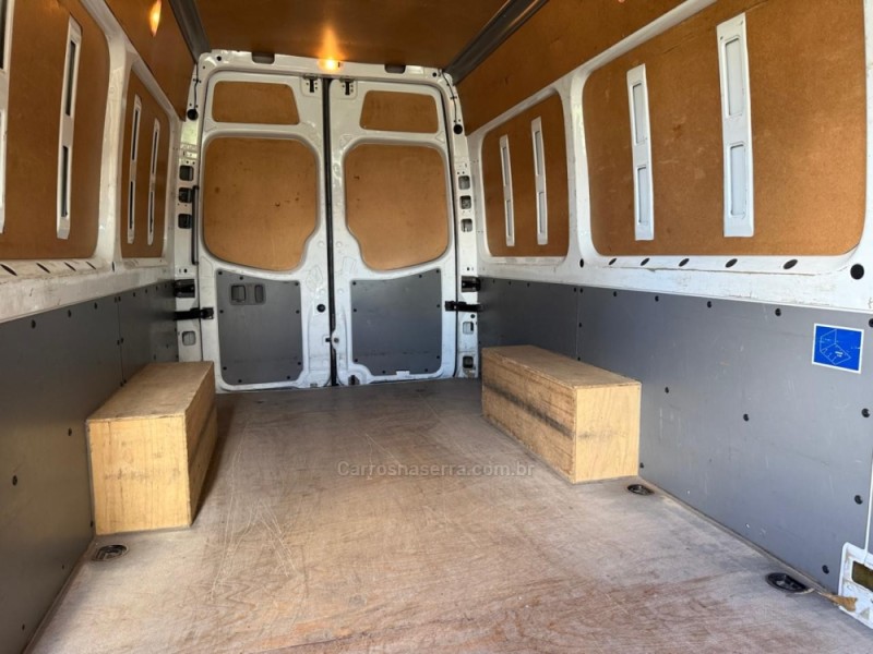 SPRINTER 2.2 415 CDI FURGÃO EXTRA LONGO TETO ALTO 3P DIESEL MANUAL - 2017 - IVOTI