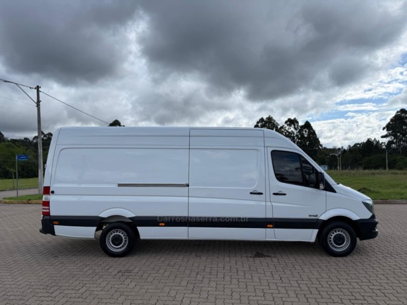 SPRINTER 2.2 415 CDI FURGÃO EXTRA LONGO TETO ALTO 3P DIESEL MANUAL - 2017 - IVOTI