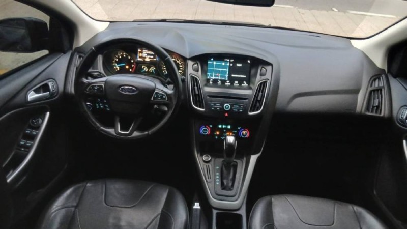 FOCUS 2.0 SE HATCH 16V FLEX 4P AUTO - 2017 - CAXIAS DO SUL