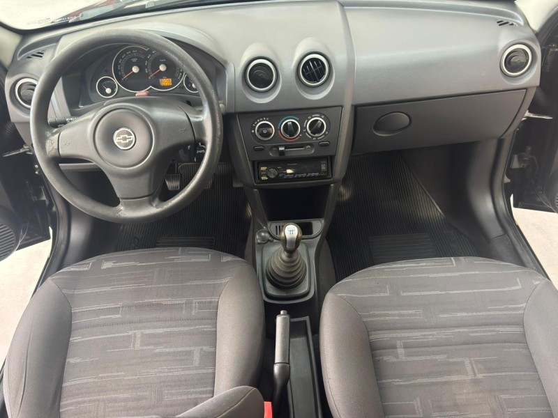 PRISMA 1.4 MPFI MAXX 8V FLEX 4P MANUAL - 2011 - CAXIAS DO SUL