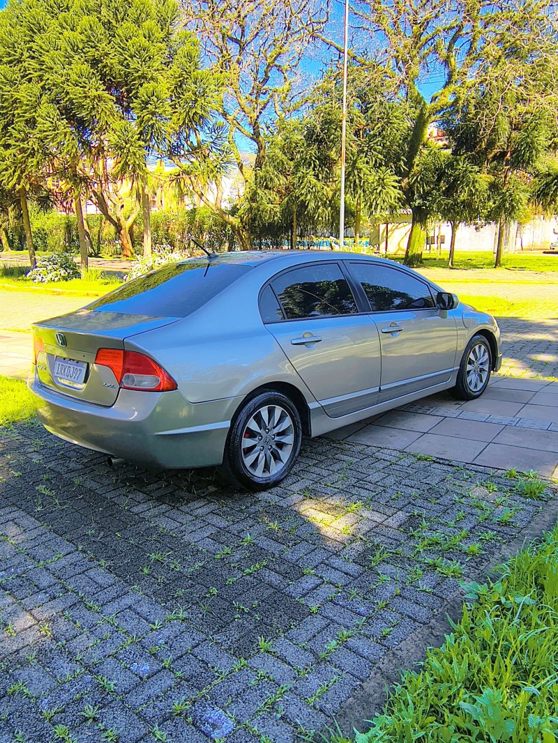 CIVIC 1.8 LXL 16V FLEX 4P AUTOMÁTICO - 2011 - FARROUPILHA