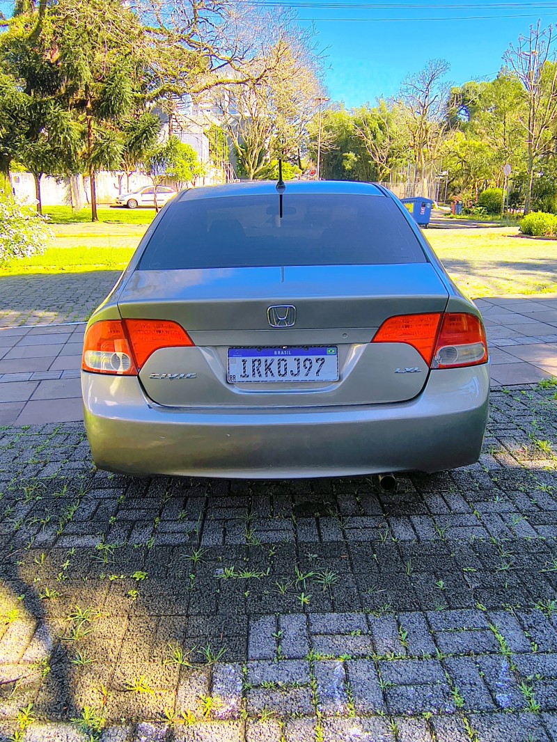 CIVIC 1.8 LXL 16V FLEX 4P AUTOMÁTICO - 2011 - FARROUPILHA