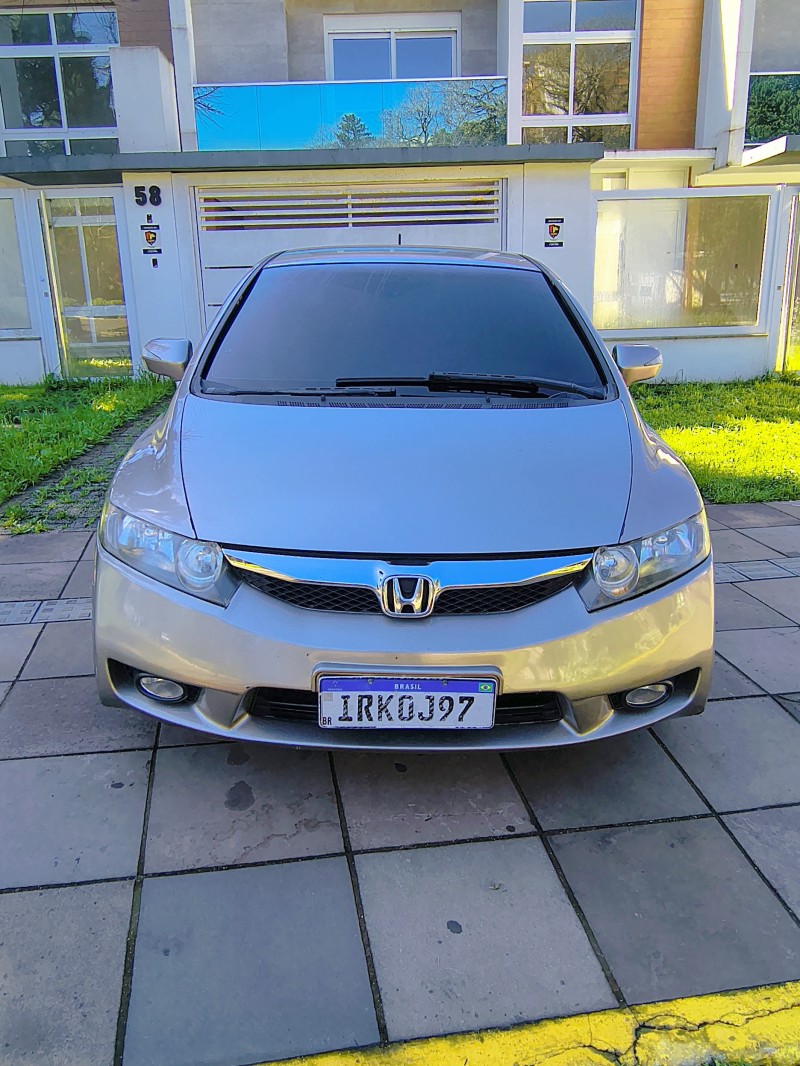 CIVIC 1.8 LXL 16V FLEX 4P AUTOMÁTICO - 2011 - FARROUPILHA