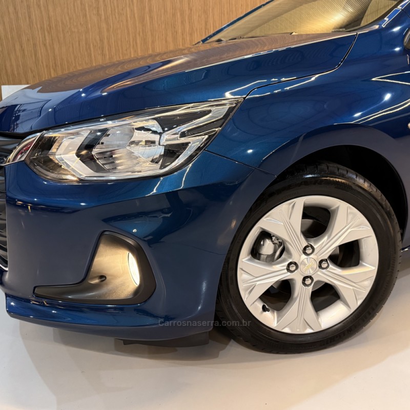 ONIX 1.0	LTZ PLUS 8V TURBO FLEX 4P AUTOMÁTICO - 2023 - BENTO GONçALVES