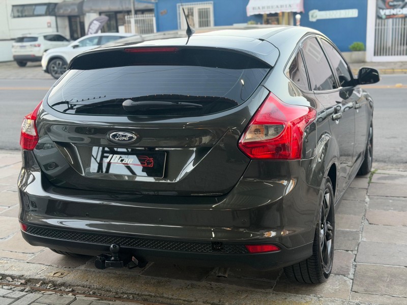 FOCUS 1.6 S 16V FLEX 4P MANUAL - 2014 - CAXIAS DO SUL