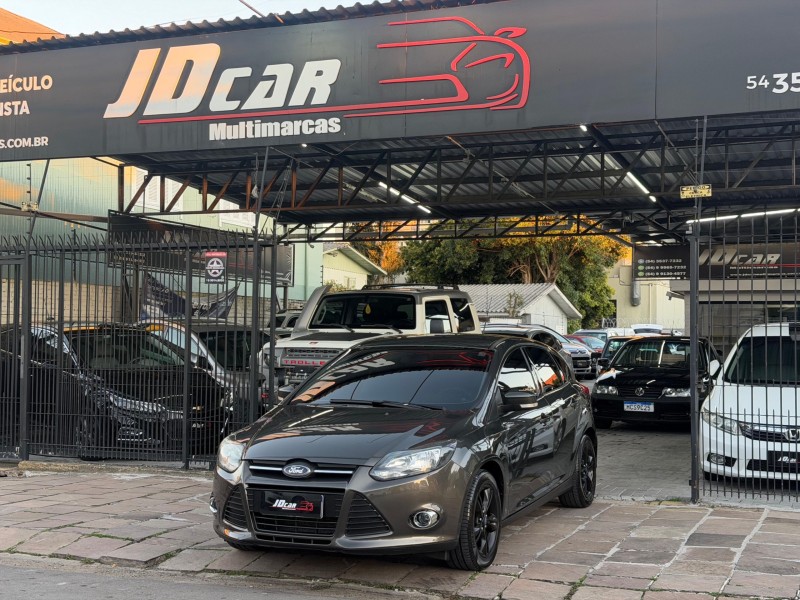 focus 1.6 s 16v flex 4p manual 2014 caxias do sul