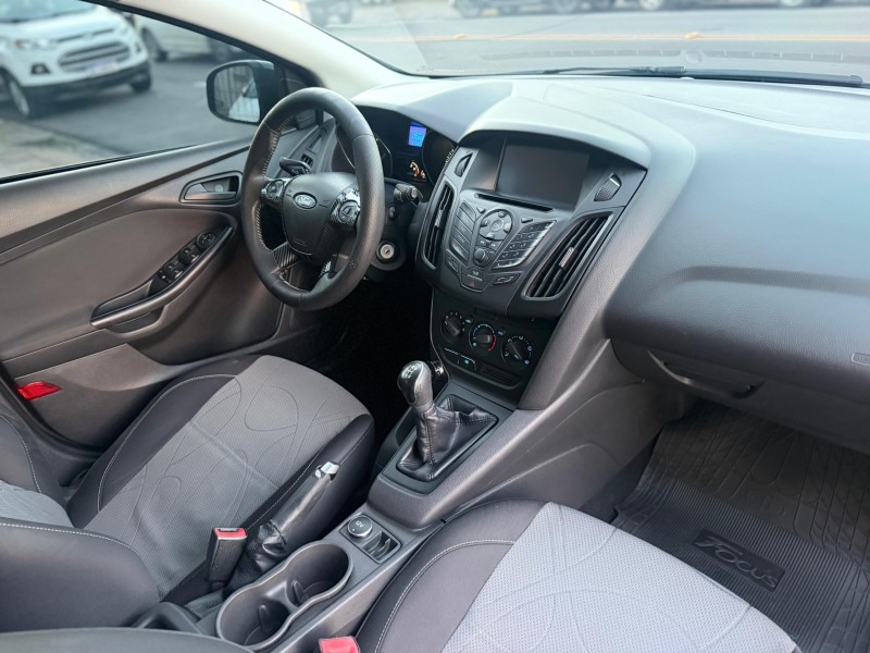 FOCUS 1.6 S 16V FLEX 4P MANUAL - 2014 - CAXIAS DO SUL