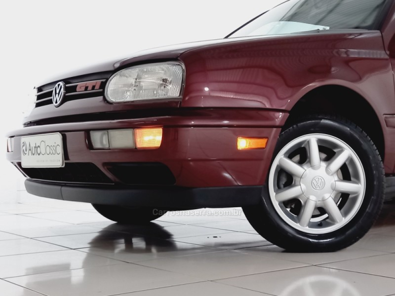 GOLF 2.0 MI GTI 8V GASOLINA 2P MANUAL - 1995 - PORTO ALEGRE