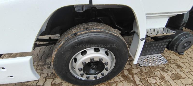 L-1620 3 EIXOS - 1997 - PORTãO