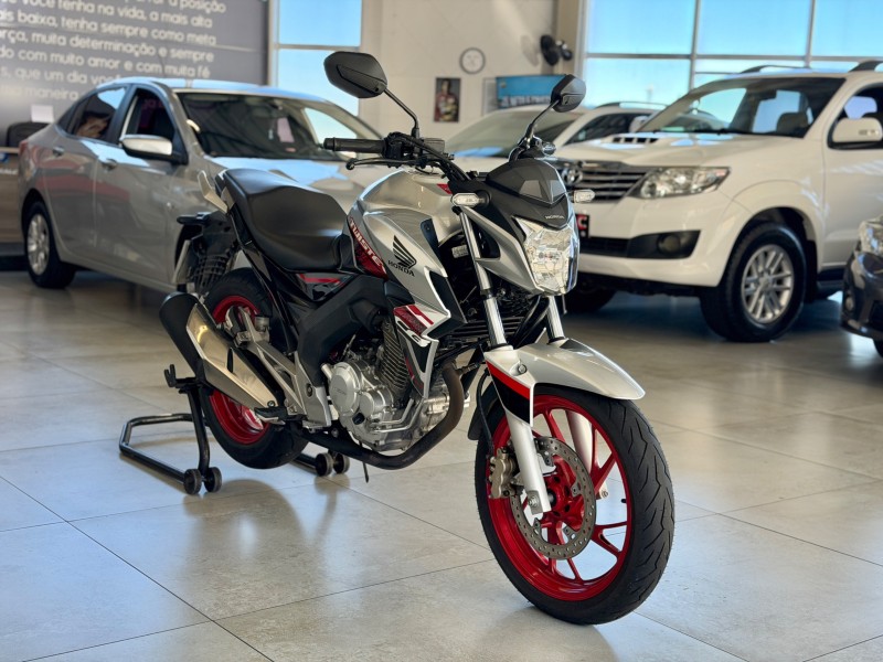 cb 250f twister cbs 2021 caxias do sul