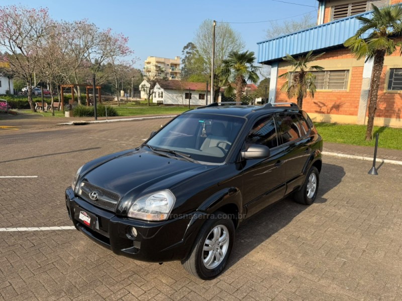 TUCSON 2.0 MPFI GLS 16V 143CV 2WD GASOLINA 4P AUTOMÁTICO - 2008 - BROCHIER