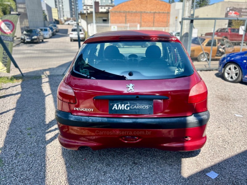 206 1.0 SELECTION 16V GASOLINA 4P MANUAL - 2004 - CAXIAS DO SUL