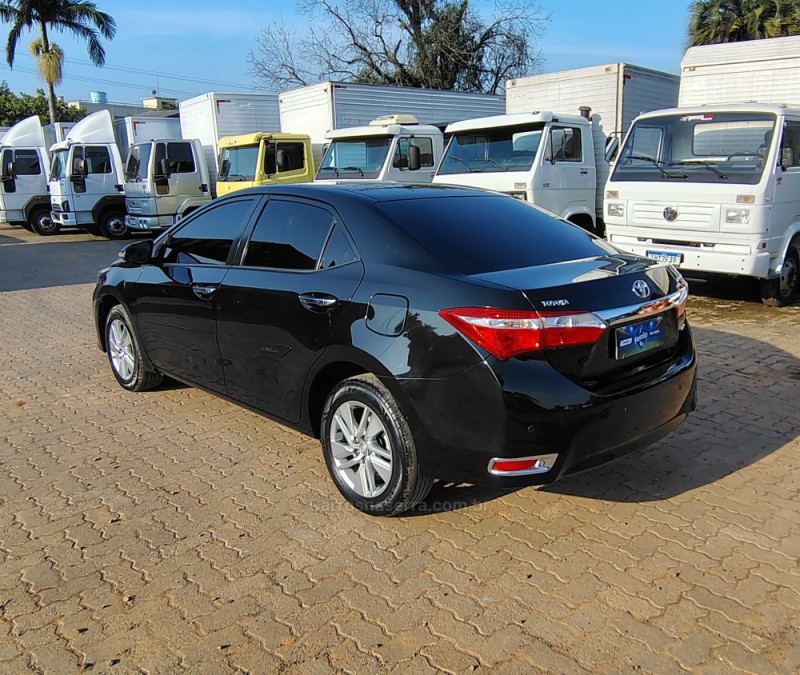 COROLLA 1.8 GLI 16V FLEX 4P AUTOMÁTICO - 2017 - PORTãO