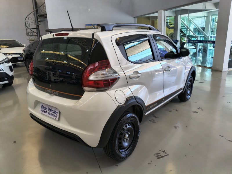 MOBI 1.0 TREKKING 8V FLEX 4P MANUAL - 2025 - BENTO GONçALVES