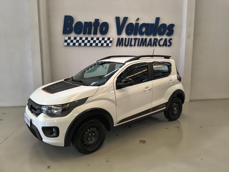 MOBI 1.0 TREKKING 8V FLEX 4P MANUAL - 2025 - BENTO GONçALVES