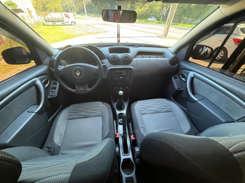 DUSTER 1.6 DYNAMIQUE 4X2 16V FLEX 4P MANUAL - 2013 - CAXIAS DO SUL