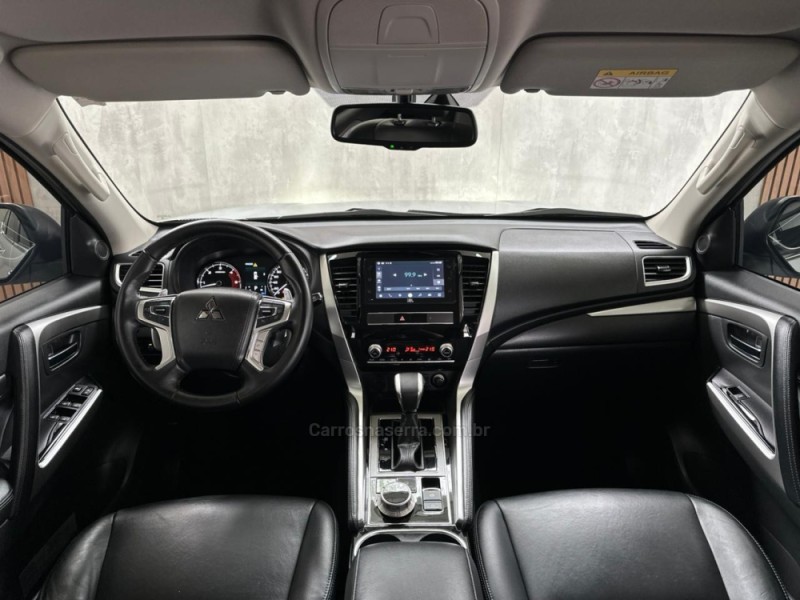 PAJERO SPORT 2.4 HPE-S 4X4 DIESEL 4P AUTOMÁTICO - 2023 - NOVO HAMBURGO