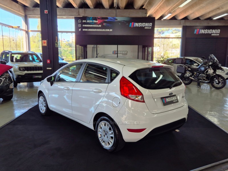 FIESTA 1.5 S HATCH 16V FLEX 4P MANUAL - 2014 - CAXIAS DO SUL