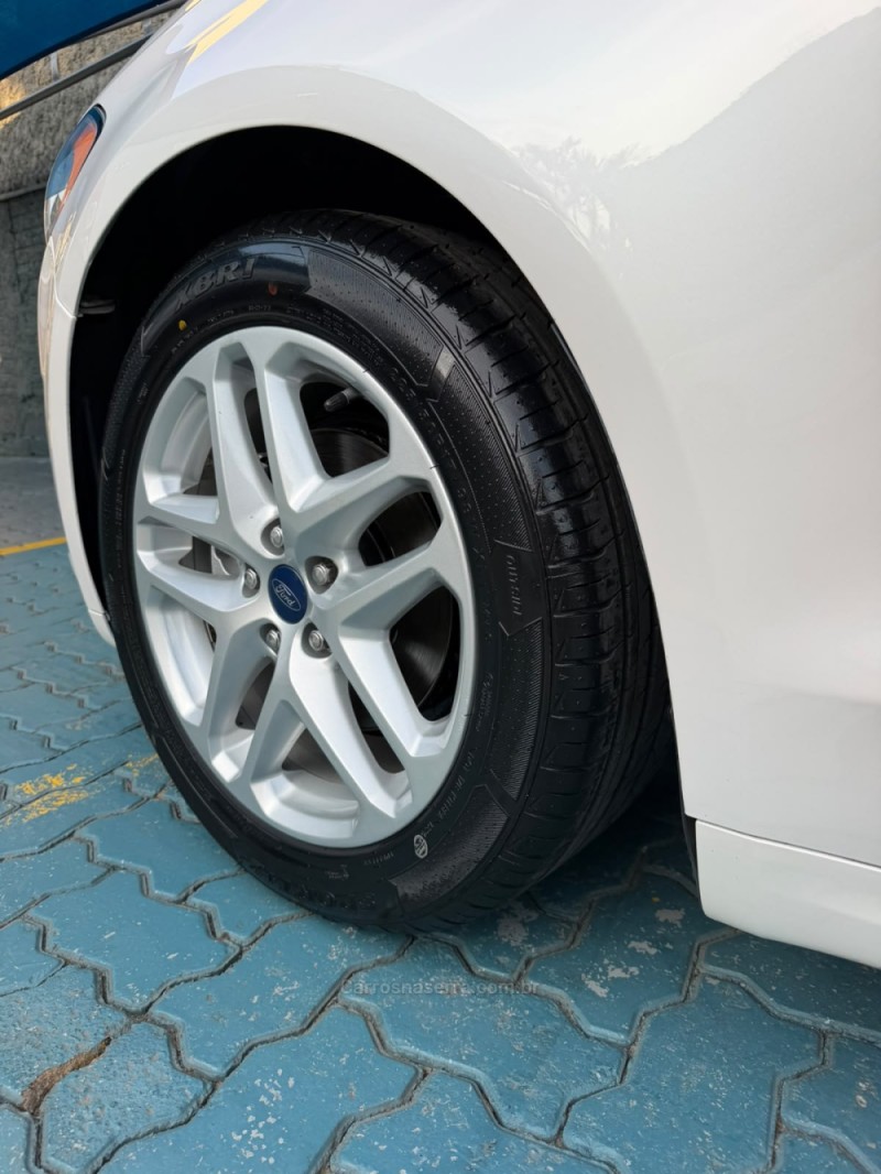 FUSION 2.5 16V FLEX 4P AUTOMÁTICO - 2015 - ESTâNCIA VELHA