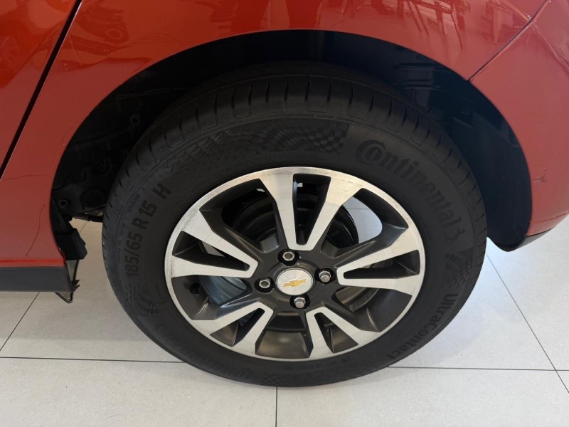 ONIX 1.4 MPFI LT 8V FLEX 4P MANUAL - 2013 - CAXIAS DO SUL