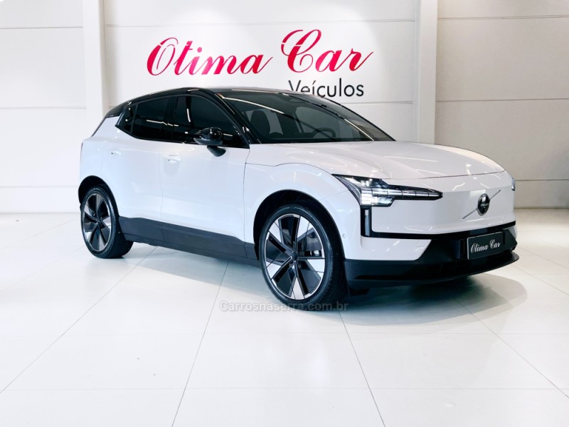 EX30 ULTRA EXTENDED RANGE - 2024 - FLORES DA CUNHA