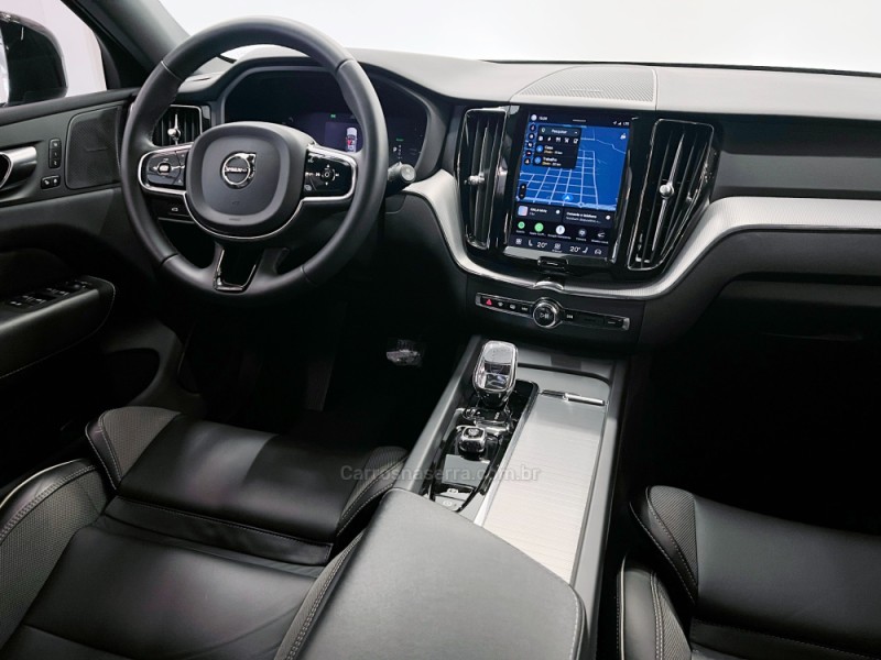 XC60 2.0 T8 ULTIMATE DARK AWD HIBRIDO 4P AUTOMÁTICO  - 2023 - FLORES DA CUNHA