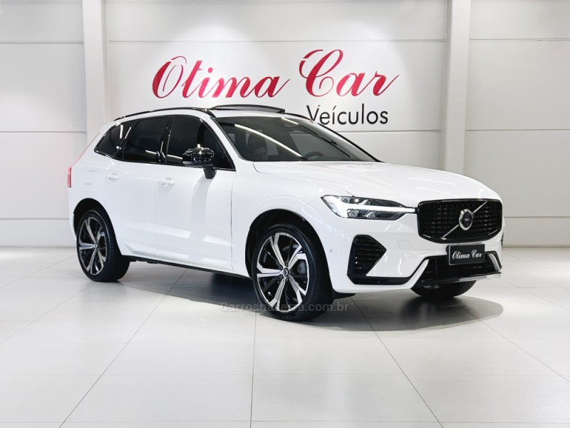 XC60 2.0 T8 ULTIMATE DARK AWD HIBRIDO 4P AUTOMÁTICO  - 2023 - FLORES DA CUNHA