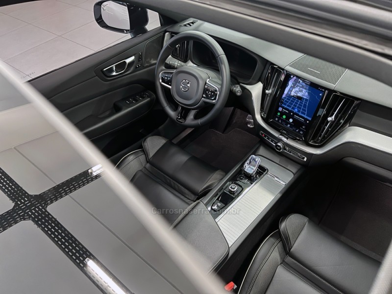 XC60 2.0 T8 ULTIMATE DARK AWD HIBRIDO 4P AUTOMÁTICO  - 2023 - FLORES DA CUNHA