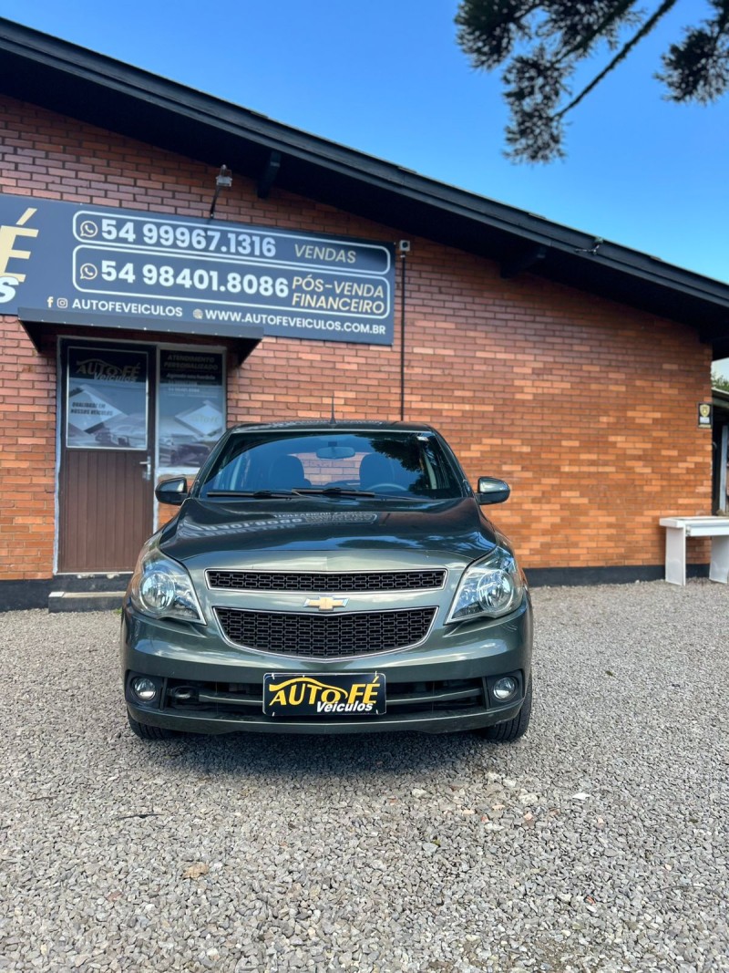 AGILE 1.4 MPFI LTZ 8V FLEX 4P MANUAL - 2010 - CANELA