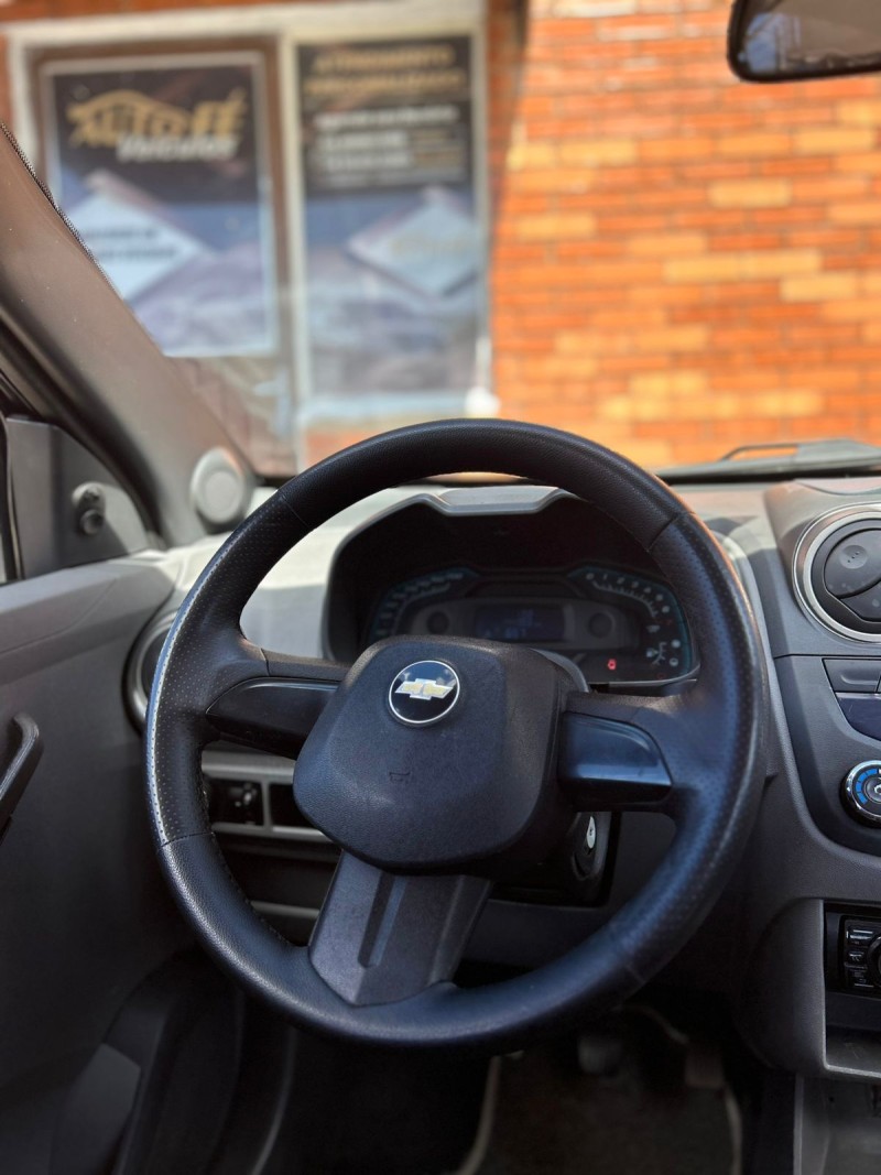 AGILE 1.4 MPFI LTZ 8V FLEX 4P MANUAL - 2010 - CANELA