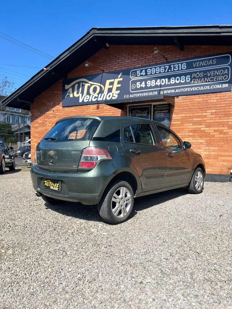 AGILE 1.4 MPFI LTZ 8V FLEX 4P MANUAL - 2010 - CANELA