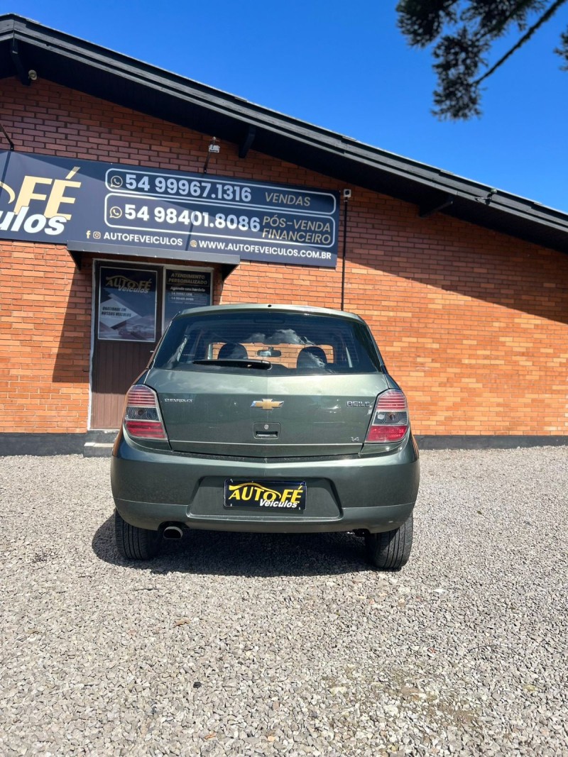 AGILE 1.4 MPFI LTZ 8V FLEX 4P MANUAL - 2010 - CANELA