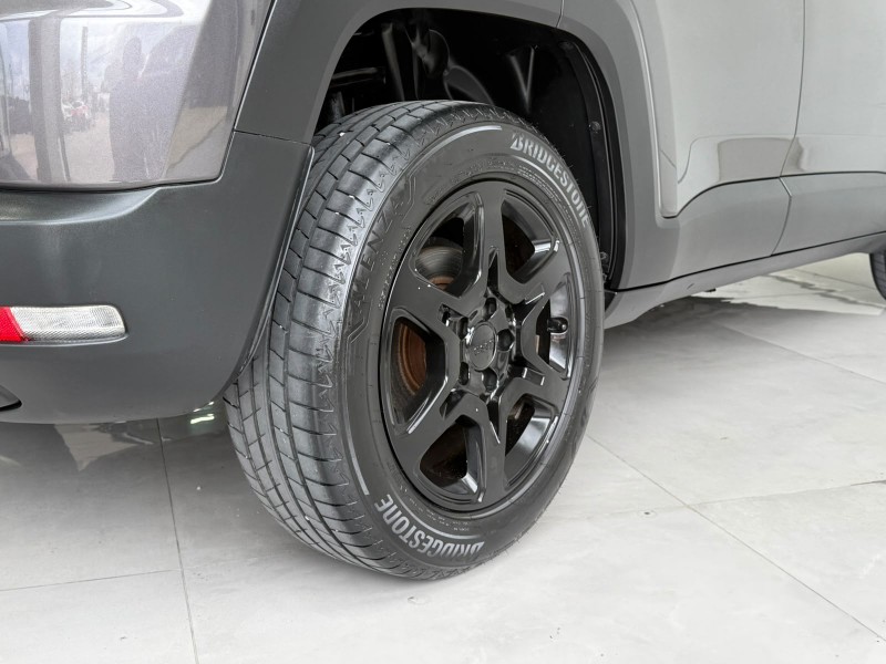 RENEGADE 1.3 T270 16V TURBO FLEX 4P AUTOMÁTICO - 2024 - CAXIAS DO SUL