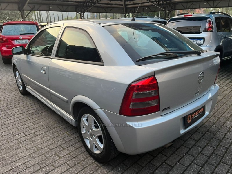 ASTRA 2.0 MPFI ADVANTAGE 8V FLEX 2P MANUAL - 2005 - FELIZ