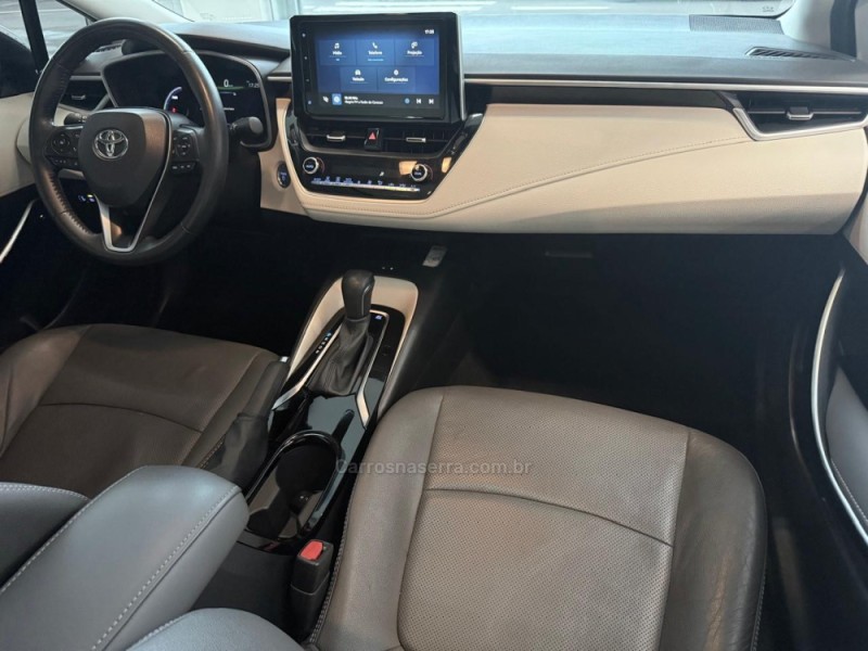 COROLLA 1.8 ALTIS PREMIUM 16V HÍBRIDO 4P AUTOMÁTICO - 2023 - SãO LEOPOLDO