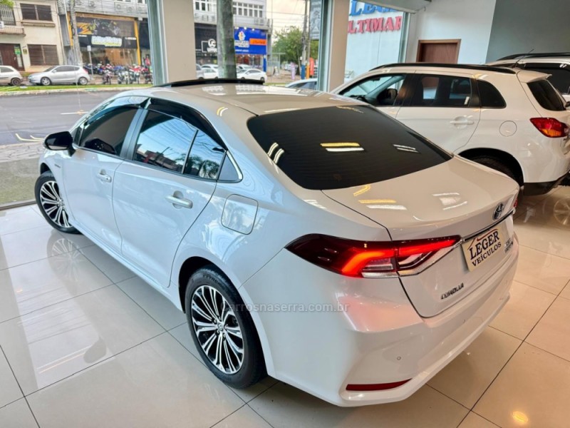COROLLA 1.8 ALTIS PREMIUM 16V HÍBRIDO 4P AUTOMÁTICO - 2023 - SãO LEOPOLDO