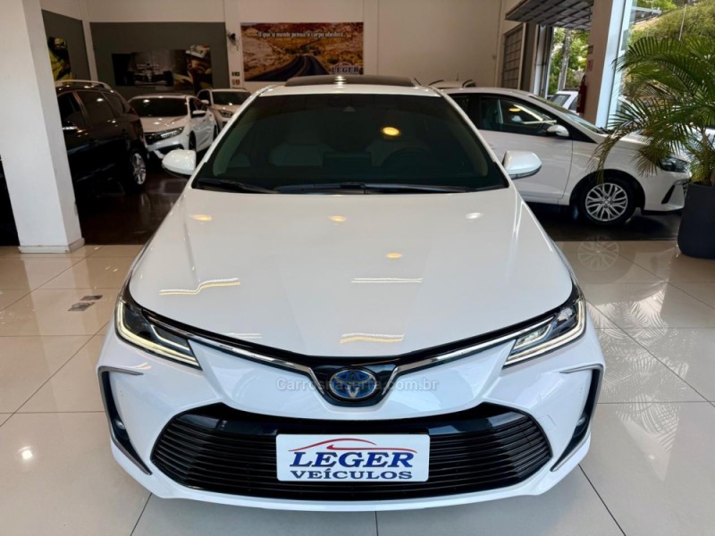 COROLLA 1.8 ALTIS PREMIUM 16V HÍBRIDO 4P AUTOMÁTICO - 2023 - SãO LEOPOLDO