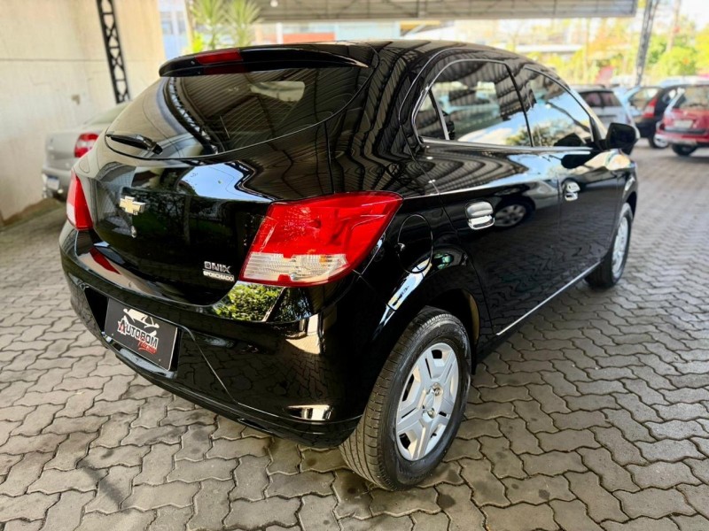 ONIX 1.0 LT PLUS 8V FLEX 4P MANUAL - 2016 - CAXIAS DO SUL