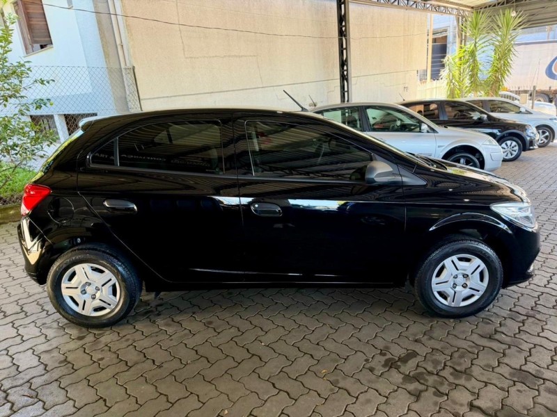 ONIX 1.0 LT PLUS 8V FLEX 4P MANUAL - 2016 - CAXIAS DO SUL