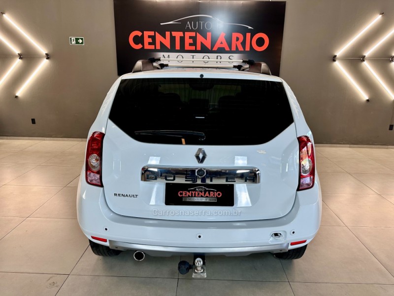 DUSTER 2.0 DYNAMIQUE 4X2 16V FLEX 4P AUTOMÁTICO - 2014 - SAPIRANGA