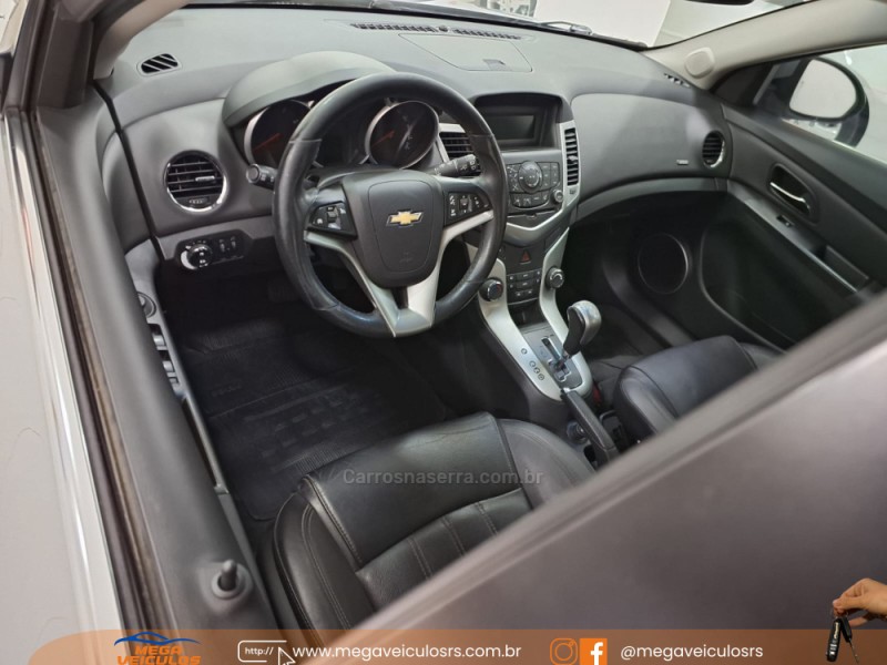 CRUZE 1.8 LT SPORT6 16V FLEX 4P AUTOMÁTICO - 2014 - BENTO GONçALVES