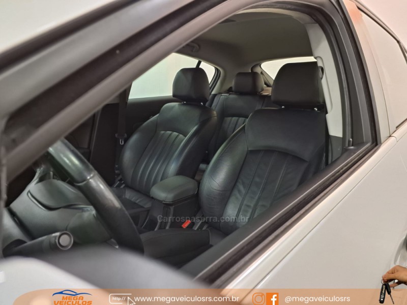 CRUZE 1.8 LT SPORT6 16V FLEX 4P AUTOMÁTICO - 2014 - BENTO GONçALVES