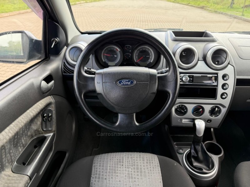 FIESTA 1.6 MPI SEDAN 8V FLEX 4P MANUAL - 2012 - IVOTI