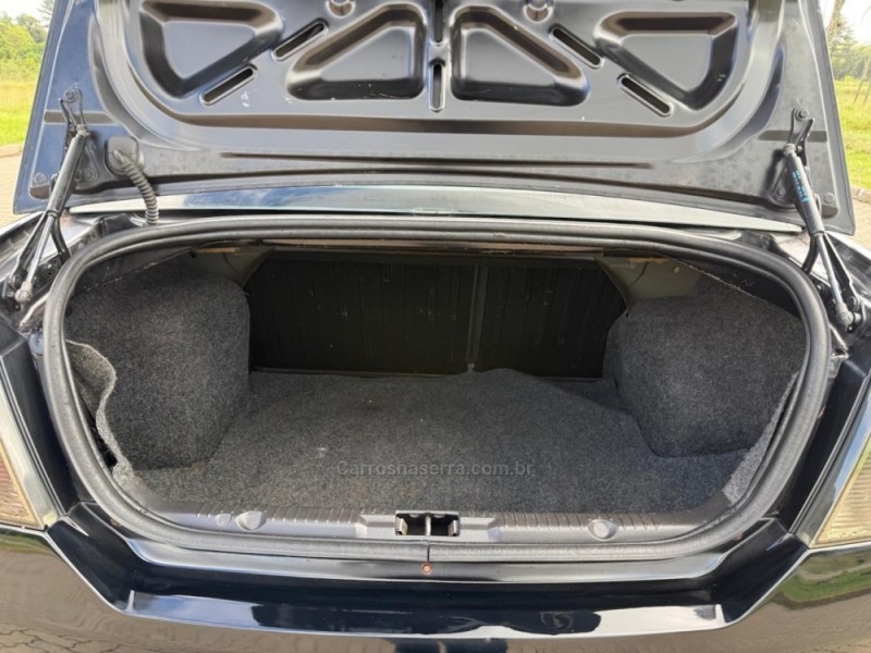 FIESTA 1.6 MPI SEDAN 8V FLEX 4P MANUAL - 2012 - IVOTI