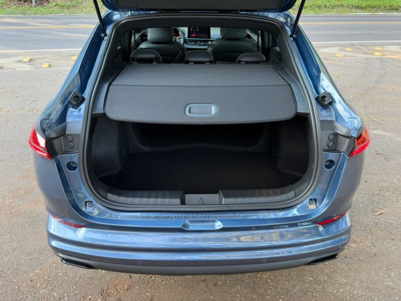 FASTBACK 1.0 TURBO 200 IMPETUS HIBRÍDO 4P AUTOMÁTICO - 2026 - DOIS IRMãOS